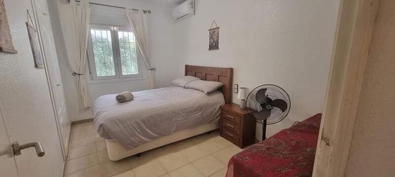 4 Cuarto Villa en venta