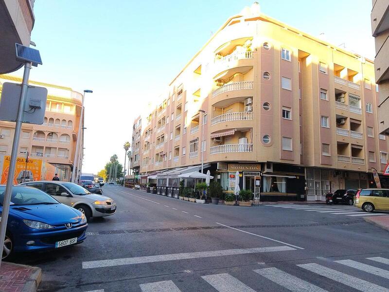 Appartement zu verkaufen in Torrevieja, Alicante