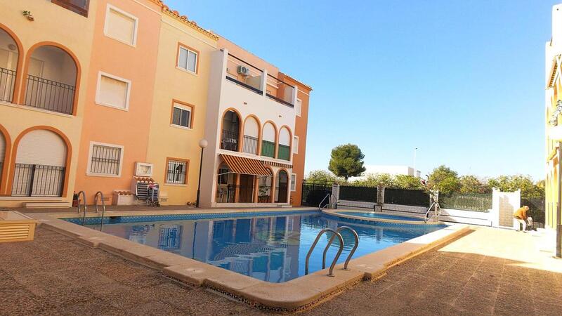 Apartment for sale in Torrevieja, Alicante