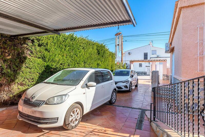 3 Cuarto Villa en venta