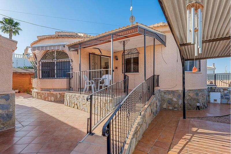 3 Cuarto Villa en venta