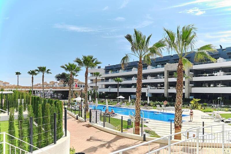 Apartamento en venta en Orihuela Costa, Alicante