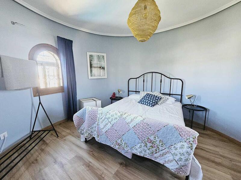 4 slaapkamer Villa Te koop