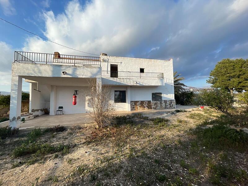 Villa till salu i Albatera, Alicante