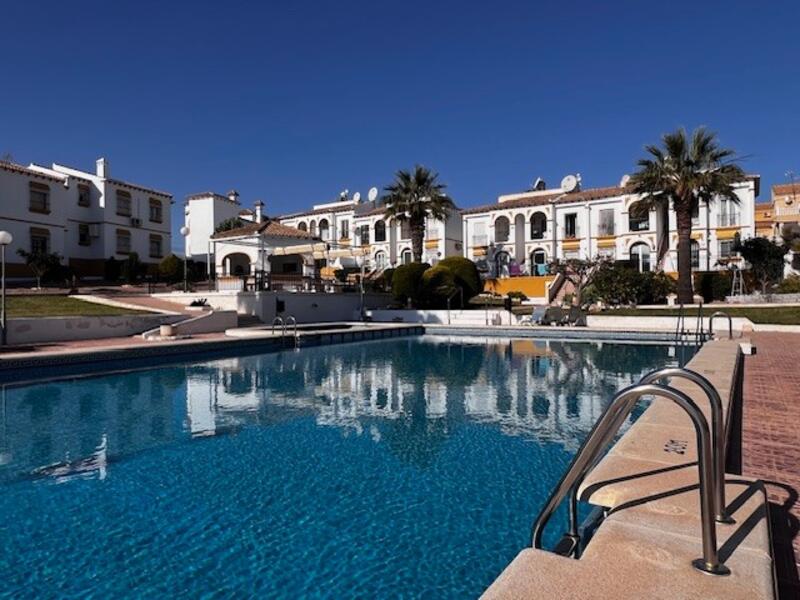 Apartment for sale in San Miguel de Salinas, Alicante