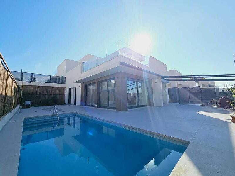 Villa en venta en San Fulgencio, Alicante