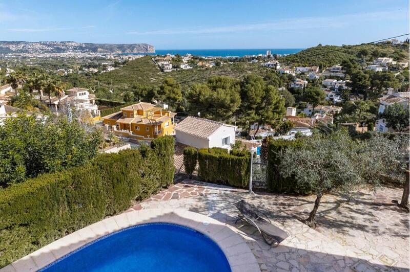 Villa en venta en Javea, Alicante