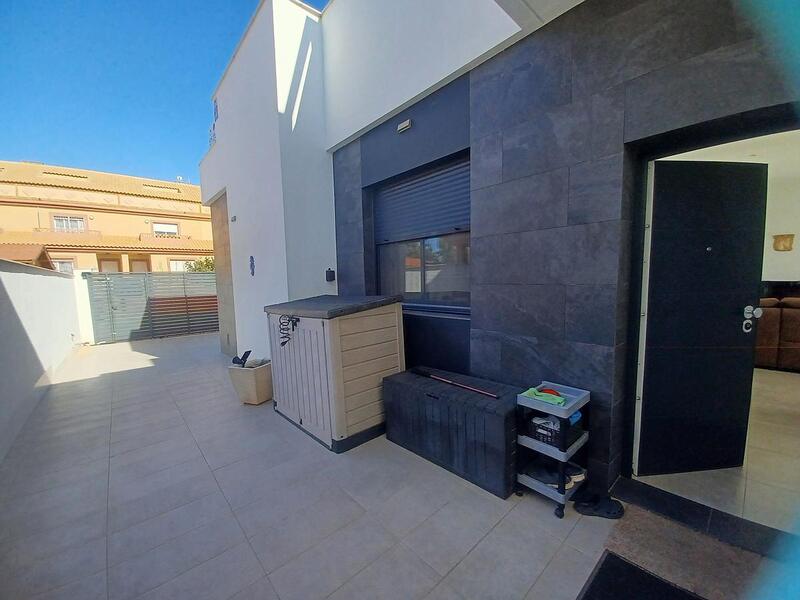 3 Cuarto Villa en venta