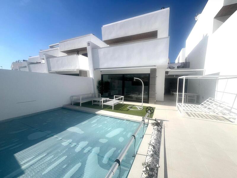 Villa til salg i San Javier, Murcia