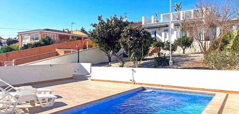 Villa for sale in Torrevieja, Alicante