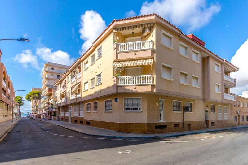 Apartamento en venta en Lo Pagan, Murcia