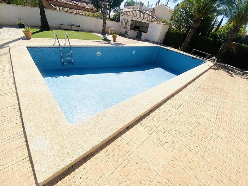 7 Cuarto Villa en venta