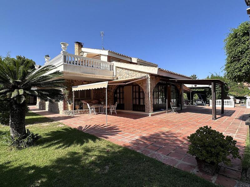 Villa zu verkaufen in Elx/Elche, Alicante