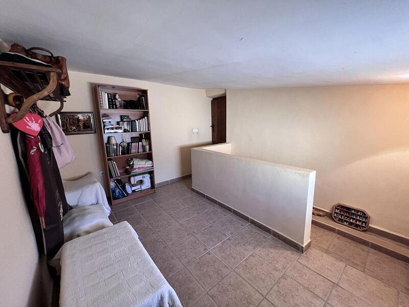 4 chambre Auberge à vendre