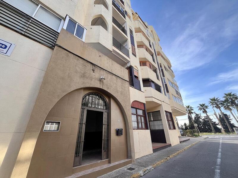 Appartement zu verkaufen in Torrevieja, Alicante