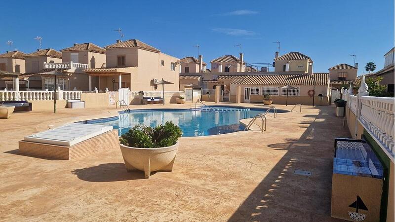 Townhouse for sale in Torrevieja, Alicante