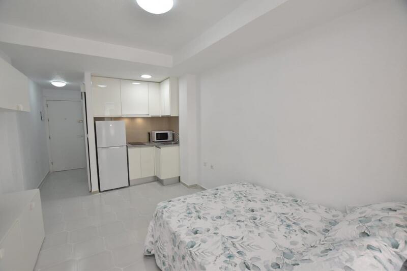 Apartamento en venta en Torrevieja, Alicante