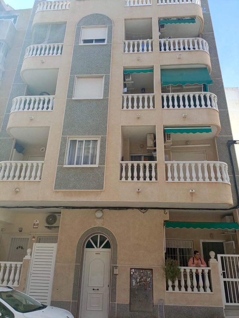 Appartement zu verkaufen in Torrevieja, Alicante