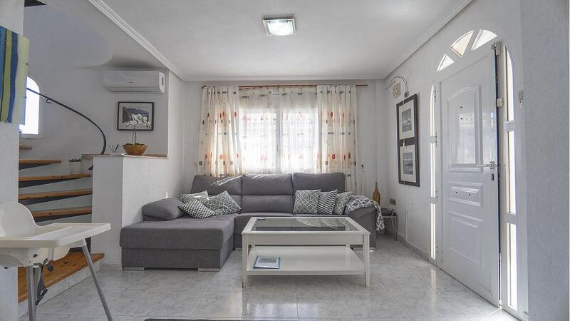 4 Cuarto Villa en venta