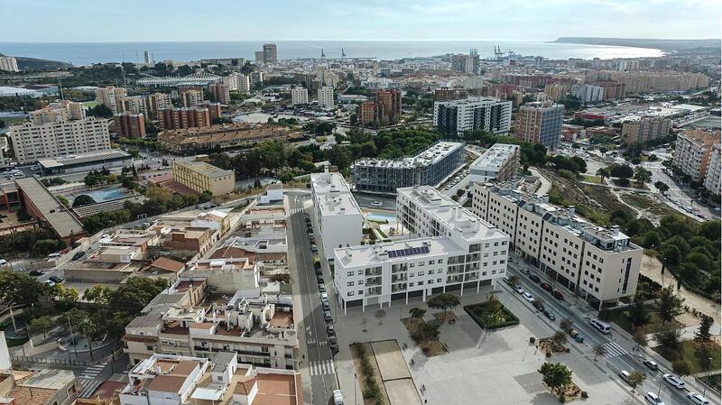 Appartement zu verkaufen in Alacant/Alicante, Alicante