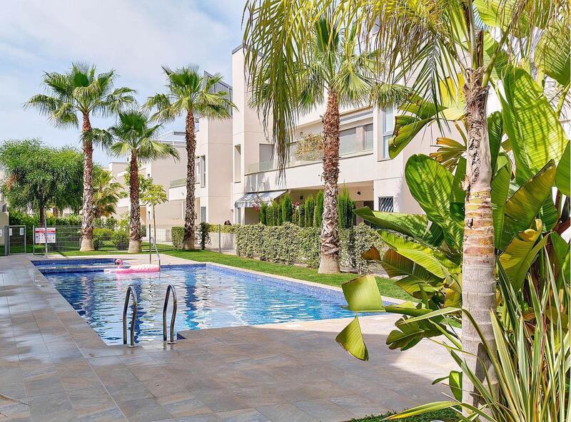 Apartment for sale in Torrevieja, Alicante