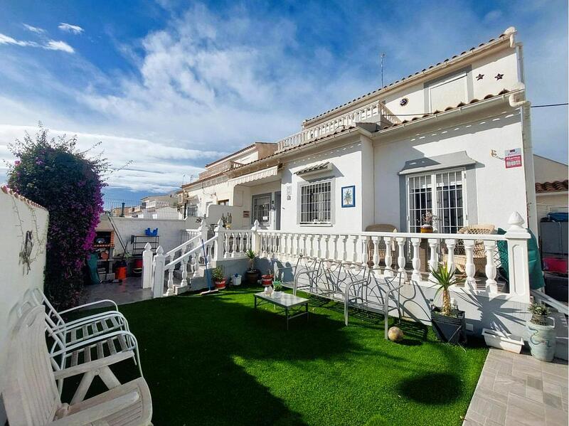 Maison de Ville à vendre dans Orihuela Costa, Alicante