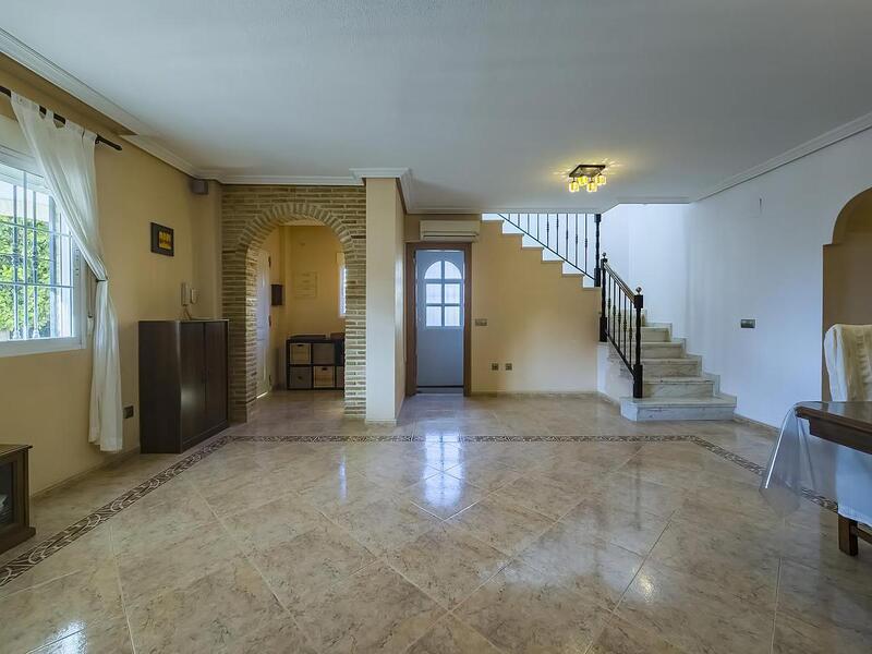 3 Cuarto Villa en venta