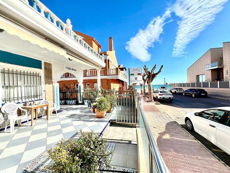 Maison de Ville à vendre dans Torrevieja, Alicante