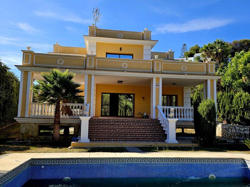 Villa zu verkaufen in Las Chapas de Marbella, Málaga