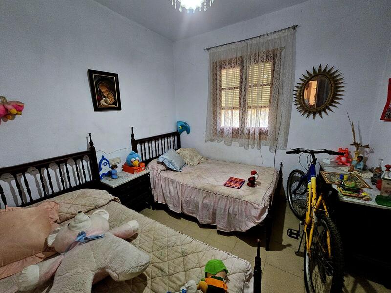 3 Schlafzimmer Landhaus zu verkaufen