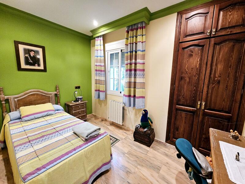 6 Schlafzimmer Villa zu verkaufen