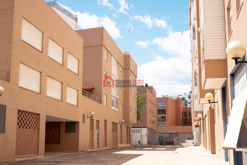 Townhouse for sale in Villanueva de Castellón, Valencia