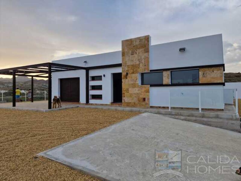 Villa for sale in Albox, Almería