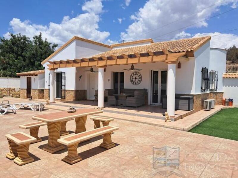 4 Cuarto Villa en venta