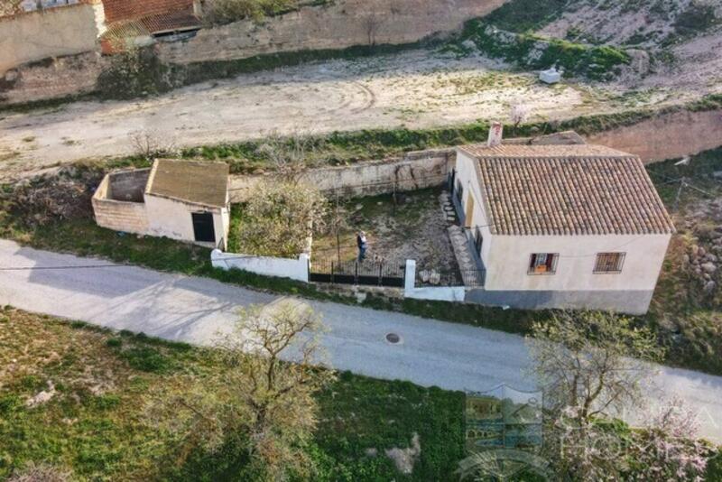 Landhaus zu verkaufen in Chirivel, Almería