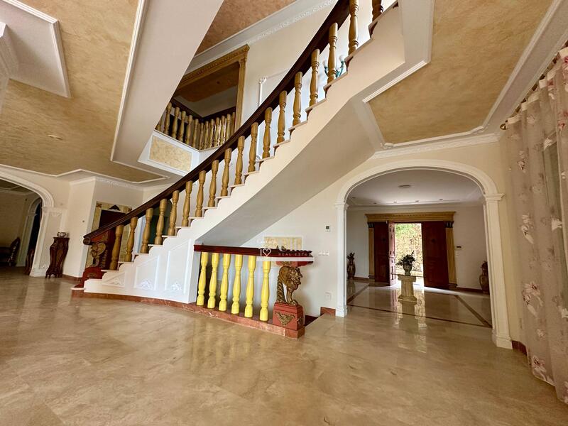 6 chambre Villa à vendre