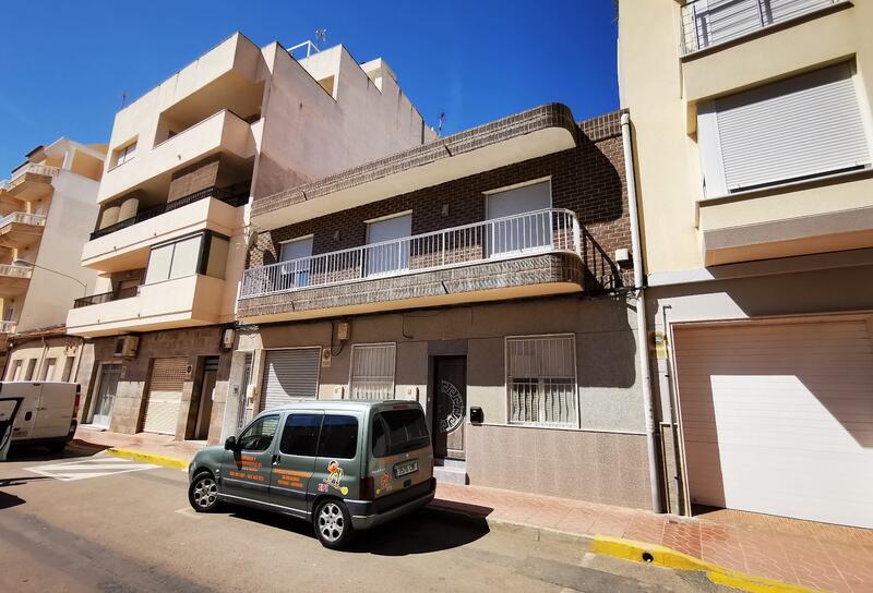 Villa en venta en Guardamar del Segura, Alicante