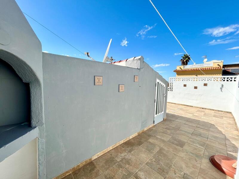 2 Cuarto Villa en venta