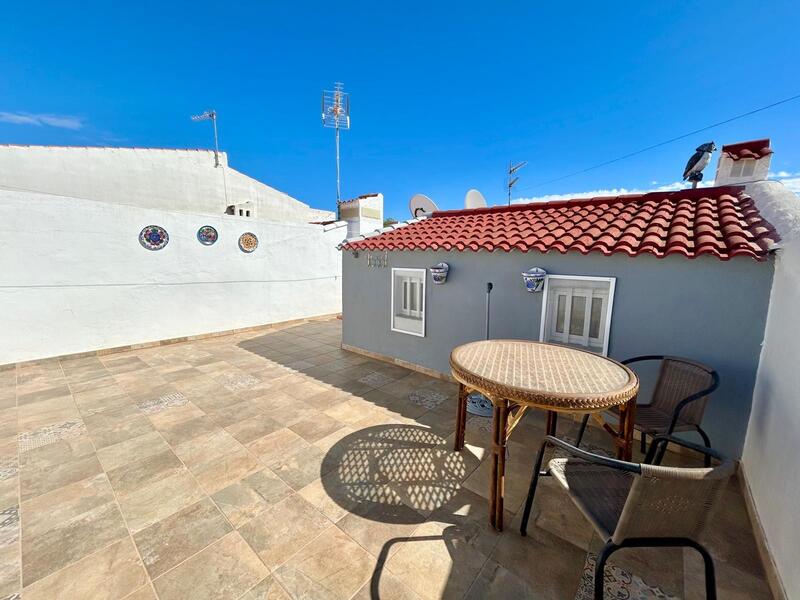 2 Cuarto Villa en venta