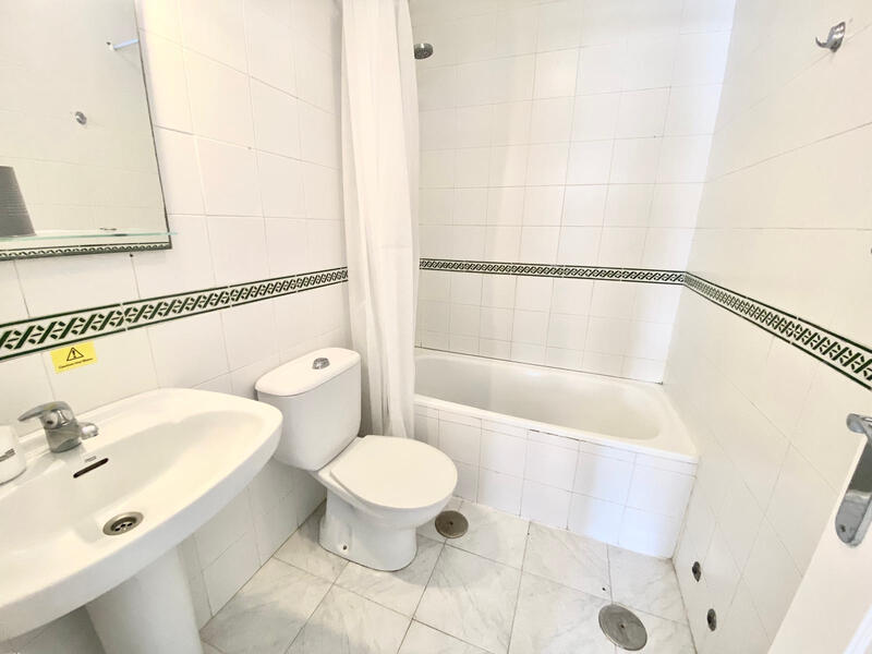 2 Cuarto Villa en venta