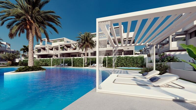 Villa en venta en Torrevieja, Alicante