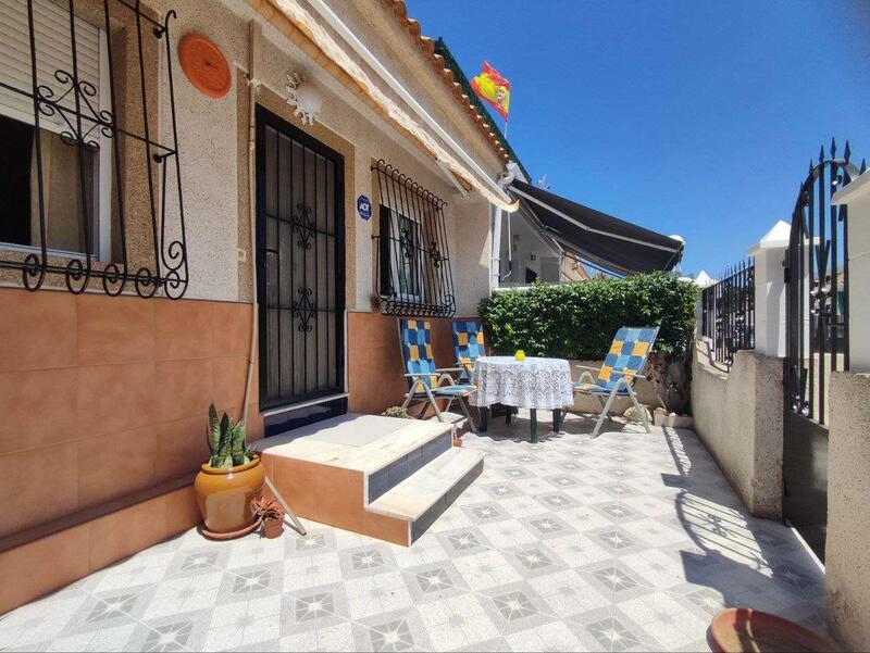 Villa en venta en Los Alcazares, Murcia