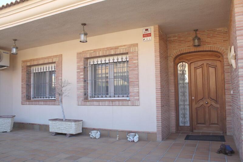 4 Cuarto Villa en venta