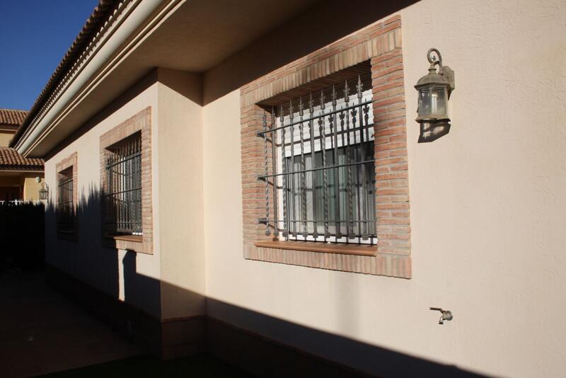 4 Cuarto Villa en venta