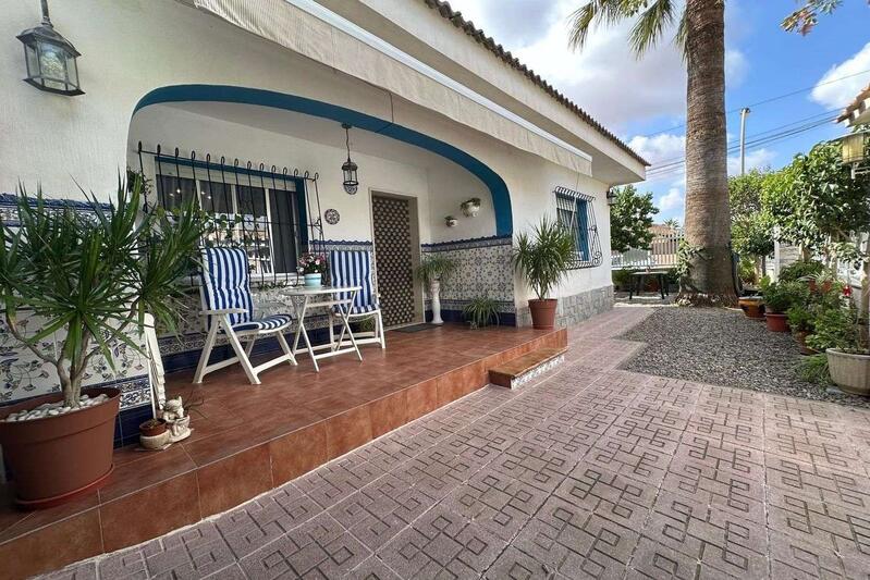 3 Cuarto Villa en venta