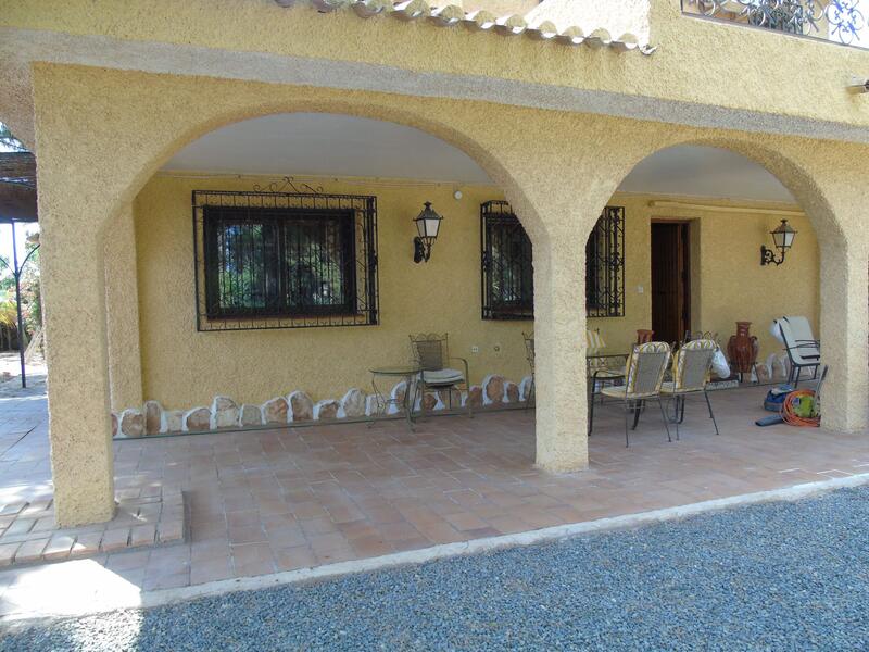 4 Cuarto Villa en venta