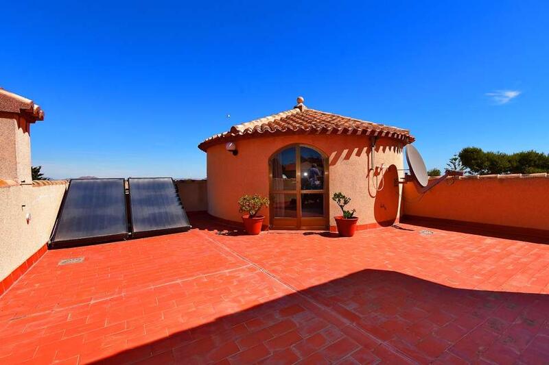 3 Cuarto Villa en venta