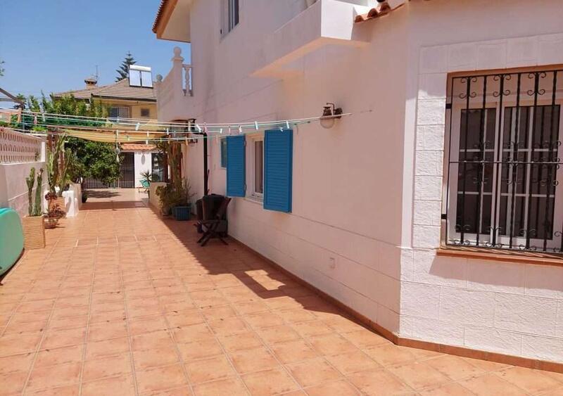 5 bedroom Villa for sale