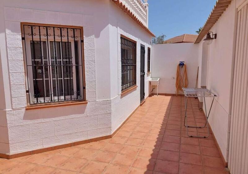 5 bedroom Villa for sale