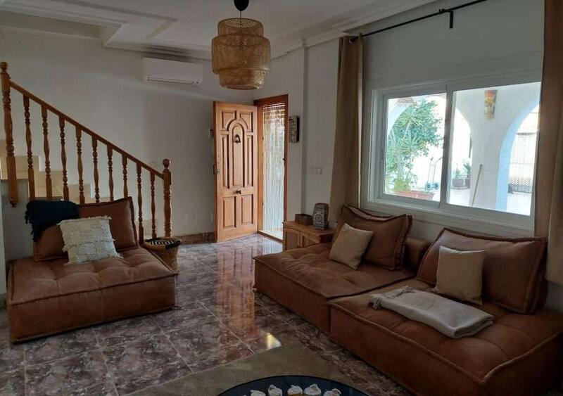 5 bedroom Villa for sale